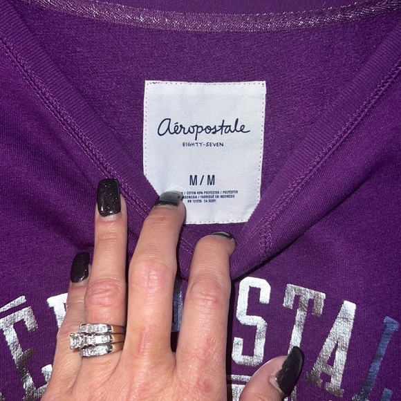 🔥3 for $25🔥 (EUC) PURPLE AEROPOSTALE SWEATSHIRT WITH FRONT POCKETS SZ M - Picture 3 of 4